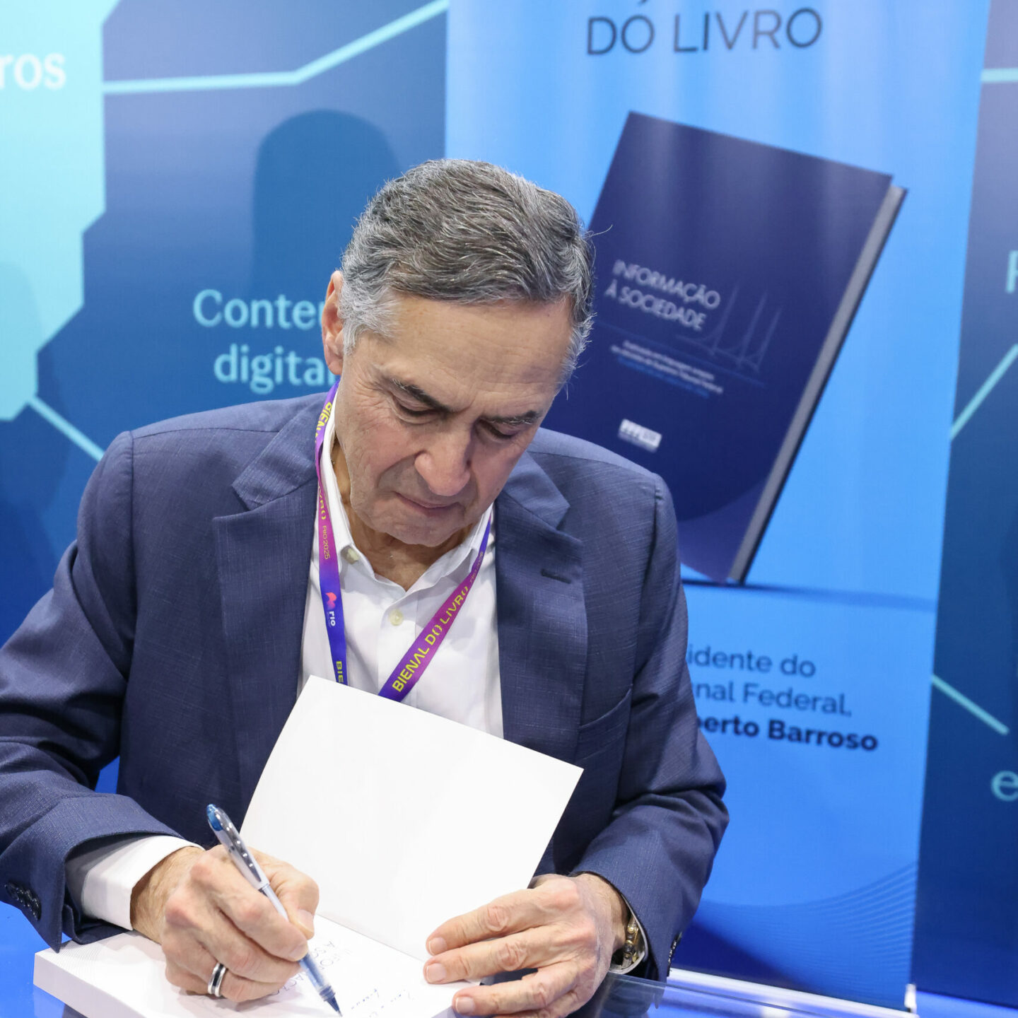Presidente do STF lança livro ‘Informação à Sociedade’ na Bienal do Livro 2025, no RJ